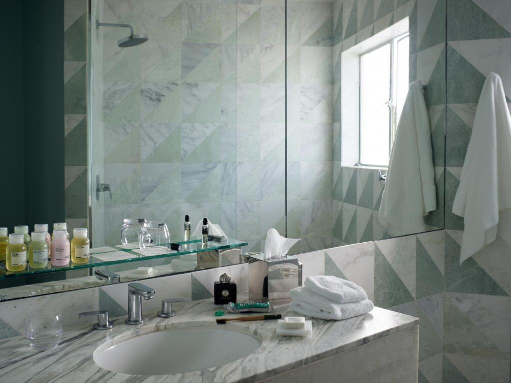 Avalon Hotel Beverly Hills a Member of Design Hotels image 22